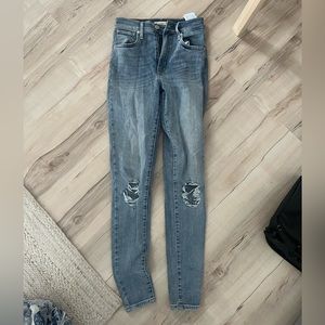Levi’s High Rise Light Ripped Denim Skinny Jeans